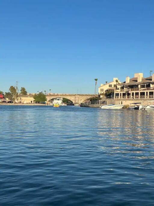Pool King Lake Suite-Walk To Dt & Lake! Lake Havasu City Exterior photo